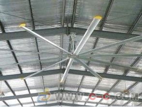 大室內(nèi)通風降溫就用大吊扇,吊扇降溫效果好,4.9米大吊扇